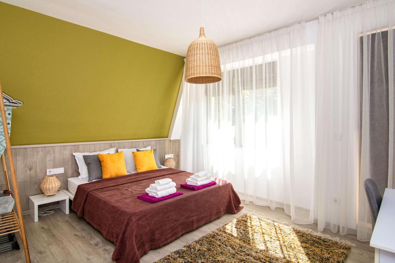 Luxury City Center Two Bedroom Apartment Close To Beach 바르나 외부 사진